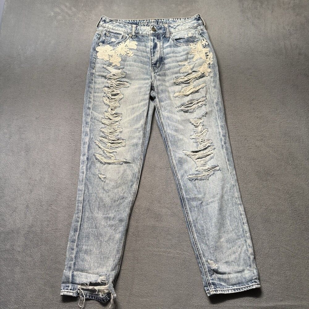 American Eagle Women 8 Hi Rise Tomgirl Jeans Floral Distressed Light Wash EUC